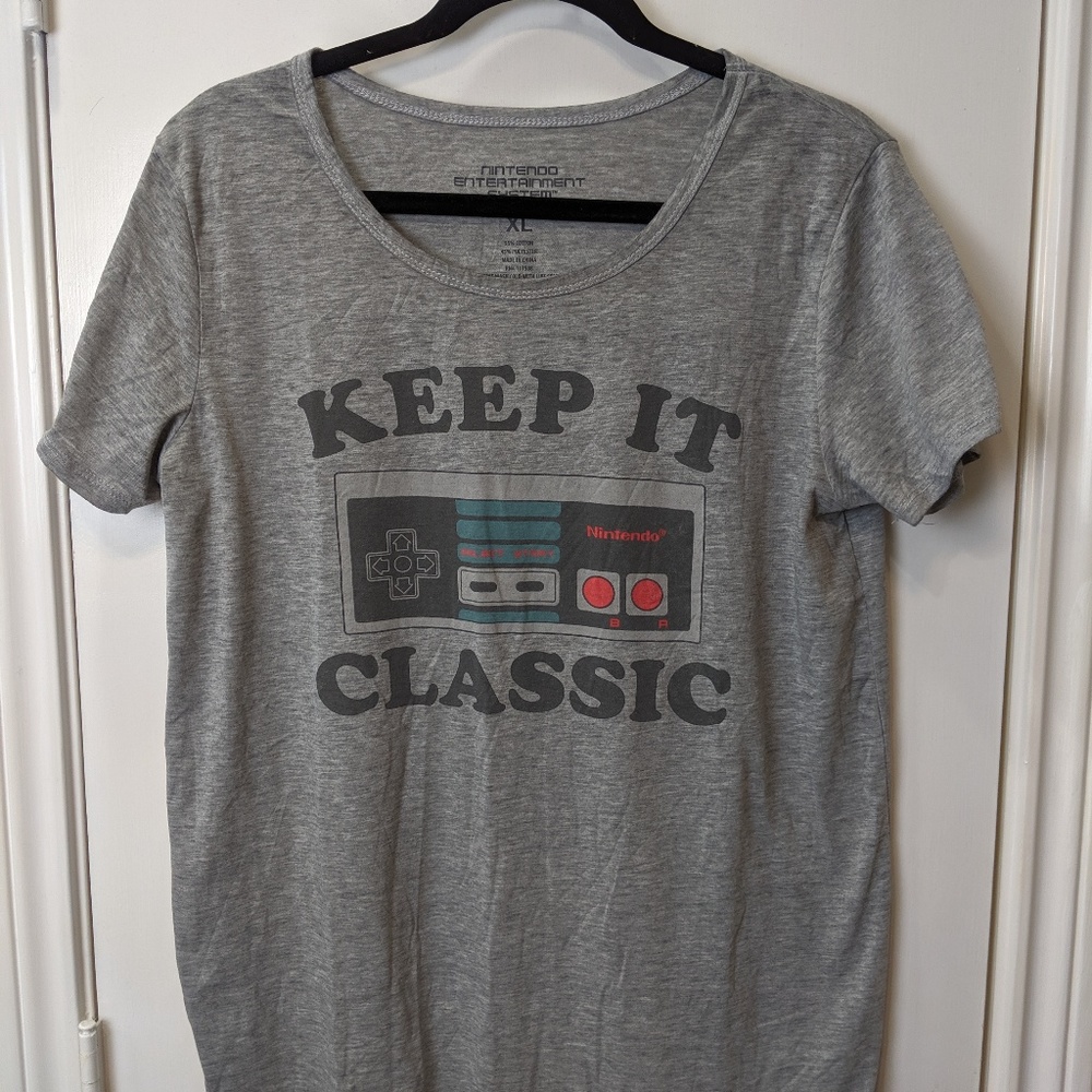 Nintendo "Keep It Classic" T-shirt/Sz XL